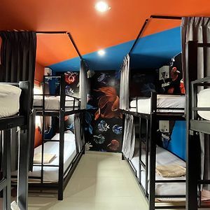 Dormitory Room Mixed